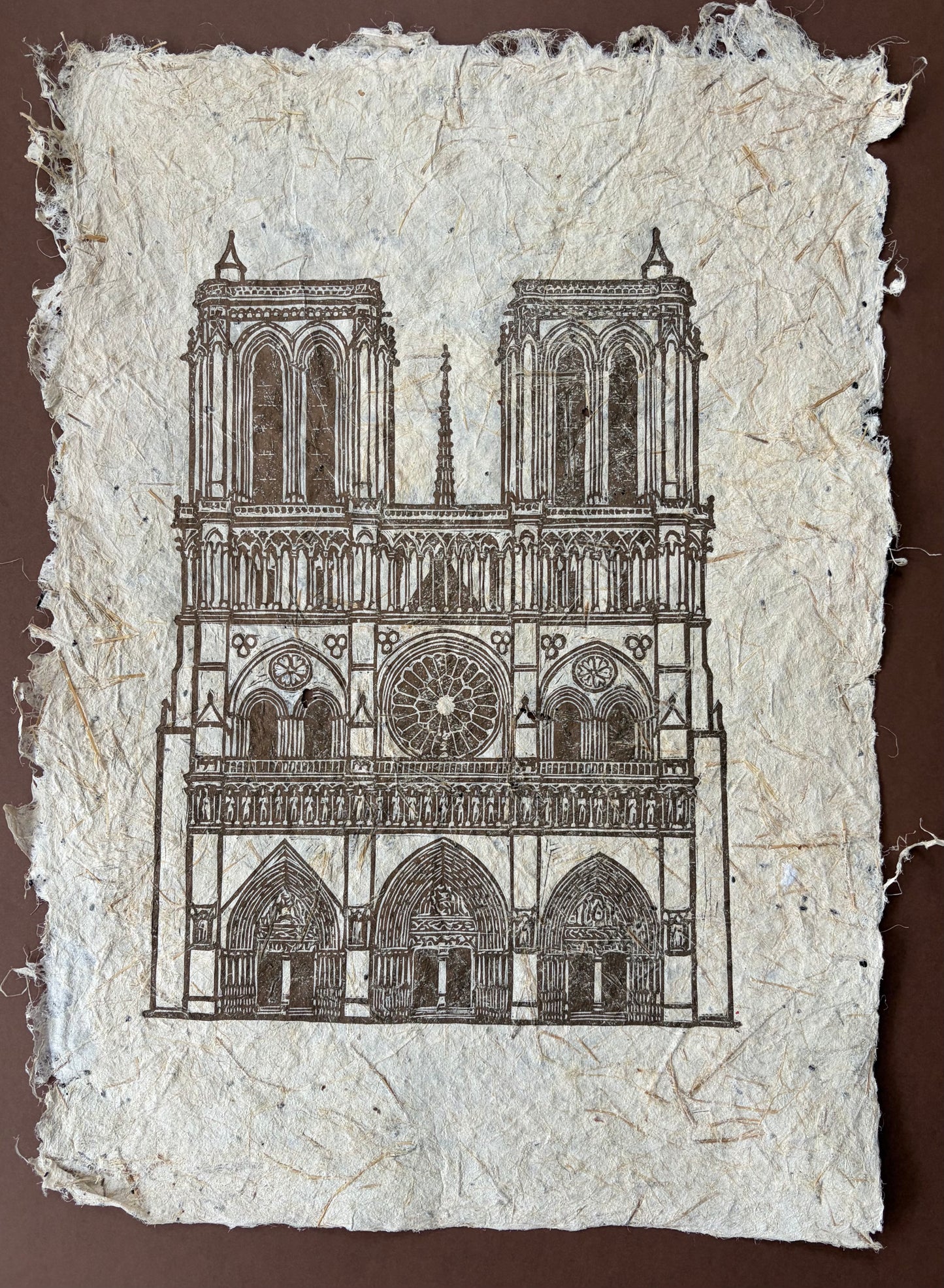 Notre-Dame de París — Linograbado Original sobre Papel Artesanal